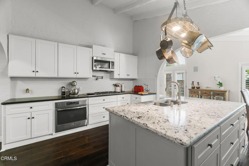 Oxnard, California, 93035, United States, 3 Bedrooms Bedrooms, ,3 BathroomsBathrooms,Residential,Active,2012910