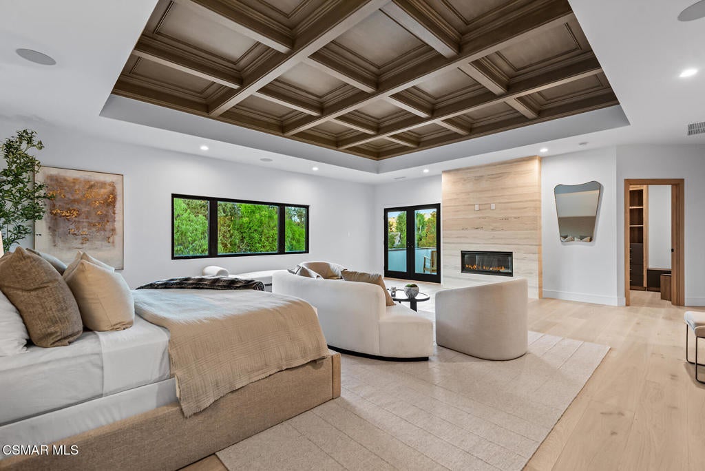 Westlake Village, California, 91362, United States, 5 Bedrooms Bedrooms, ,7 BathroomsBathrooms,Residential,Active,1985560