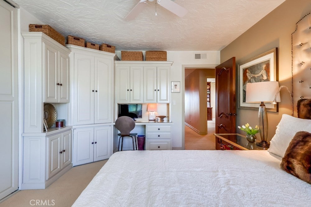 Long Beach, California, 90803, United States, 4 Bedrooms Bedrooms, ,4 BathroomsBathrooms,Residential,Active,1903219