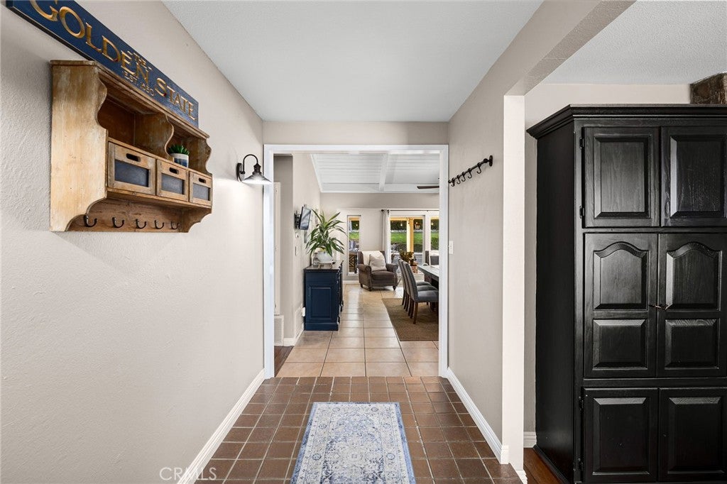 La Verne, California, 91750, United States, 4 Bedrooms Bedrooms, ,2 BathroomsBathrooms,Residential,Active,1961967