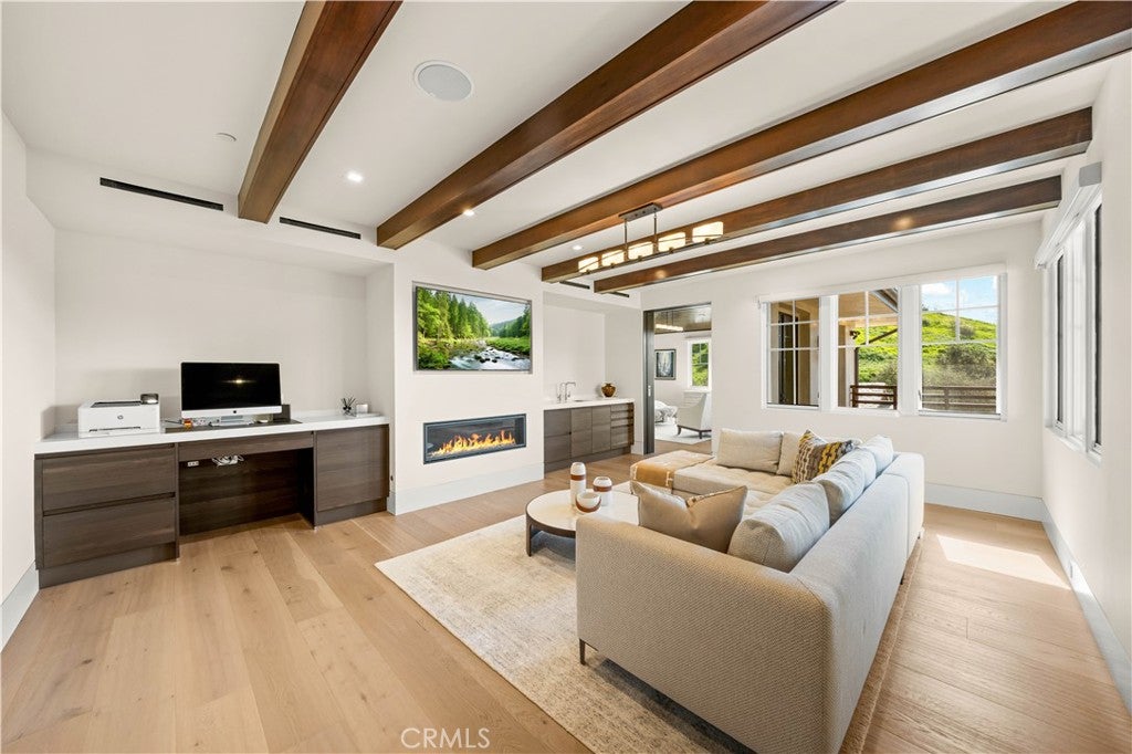 22588 Pacific Ln – image 15