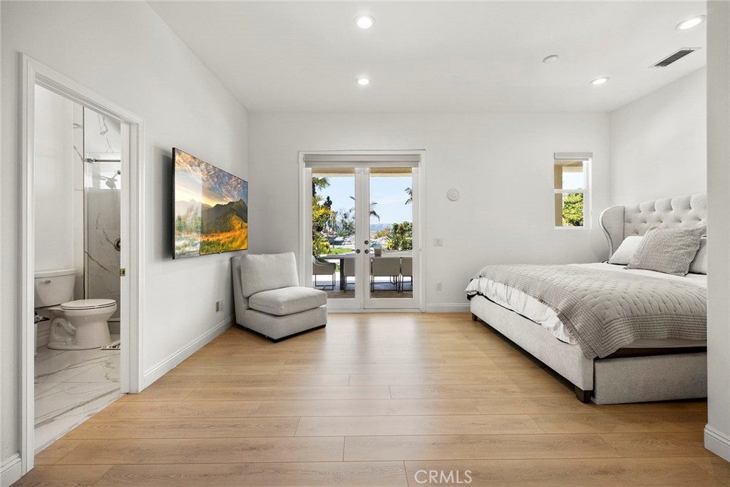 Rowland Heights, California, 91748, United States, 5 Bedrooms Bedrooms, ,6 BathroomsBathrooms,Residential,Pending,1986868