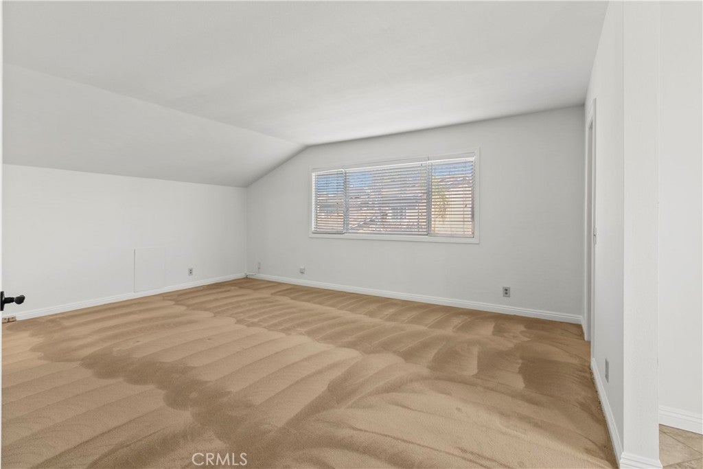 Fountain Valley, California, 92708, United States, 4 Bedrooms Bedrooms, ,3 BathroomsBathrooms,Residential,Active,1922326