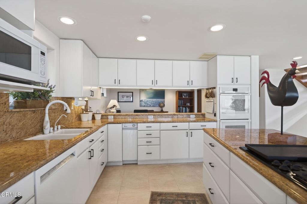 Oxnard, California, 93035, United States, 5 Bedrooms Bedrooms, ,5 BathroomsBathrooms,Residential,Active,2015816