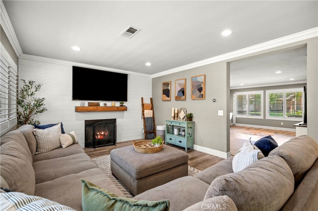 Rancho Santa Margarita, California, 92688, United States, 4 Bedrooms Bedrooms, ,3 BathroomsBathrooms,Residential,Active,1944272