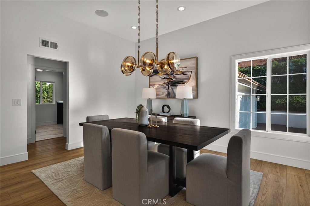 Anaheim, California, 92807, United States, 4 Bedrooms Bedrooms, ,3 BathroomsBathrooms,Residential,Active,1990042