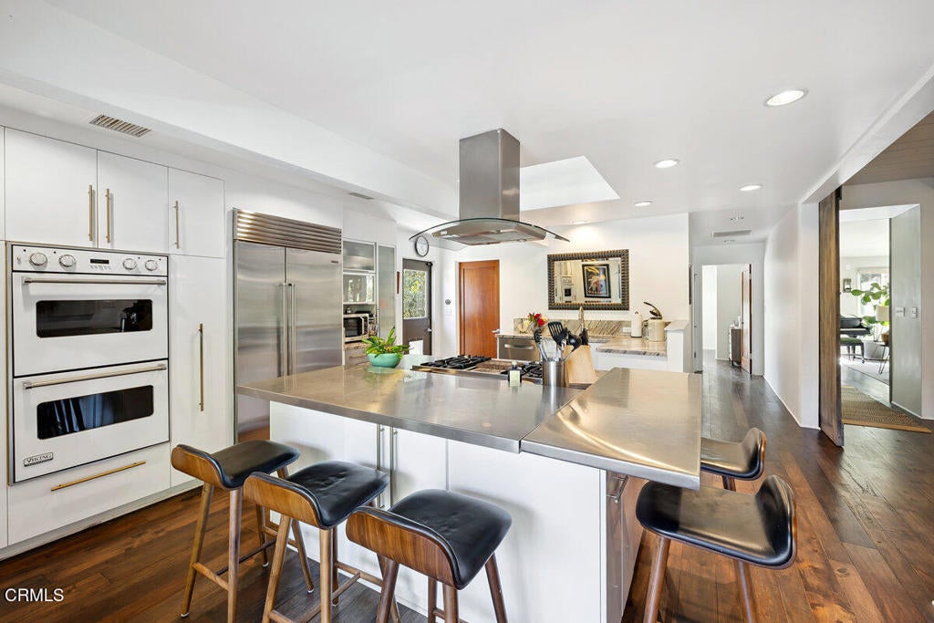 Ojai, California, 93023, United States, 3 Bedrooms Bedrooms, ,3 BathroomsBathrooms,Residential,Active,1920241