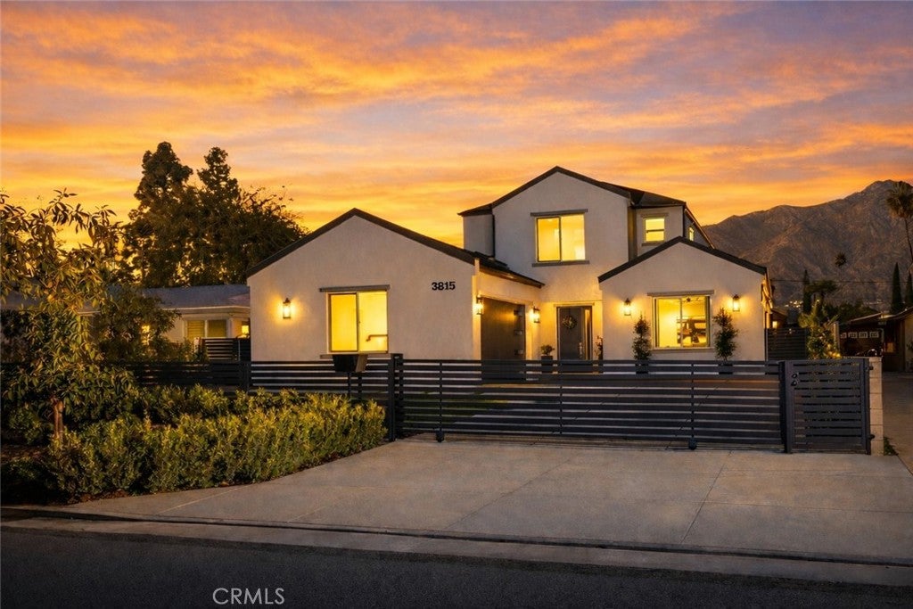 Pasadena, California, 91107, United States, 5 Bedrooms Bedrooms, ,6 BathroomsBathrooms,Residential,Active,2016401