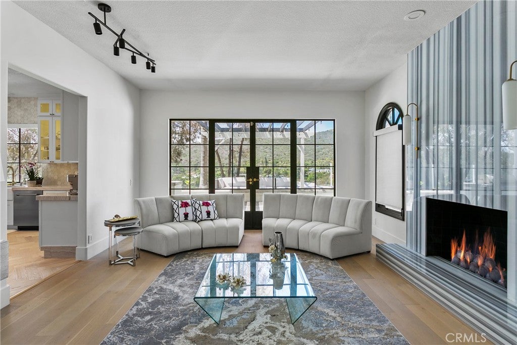 Laguna Niguel, California, 92677, United States, 4 Bedrooms Bedrooms, ,5 BathroomsBathrooms,Residential,Active,1986900