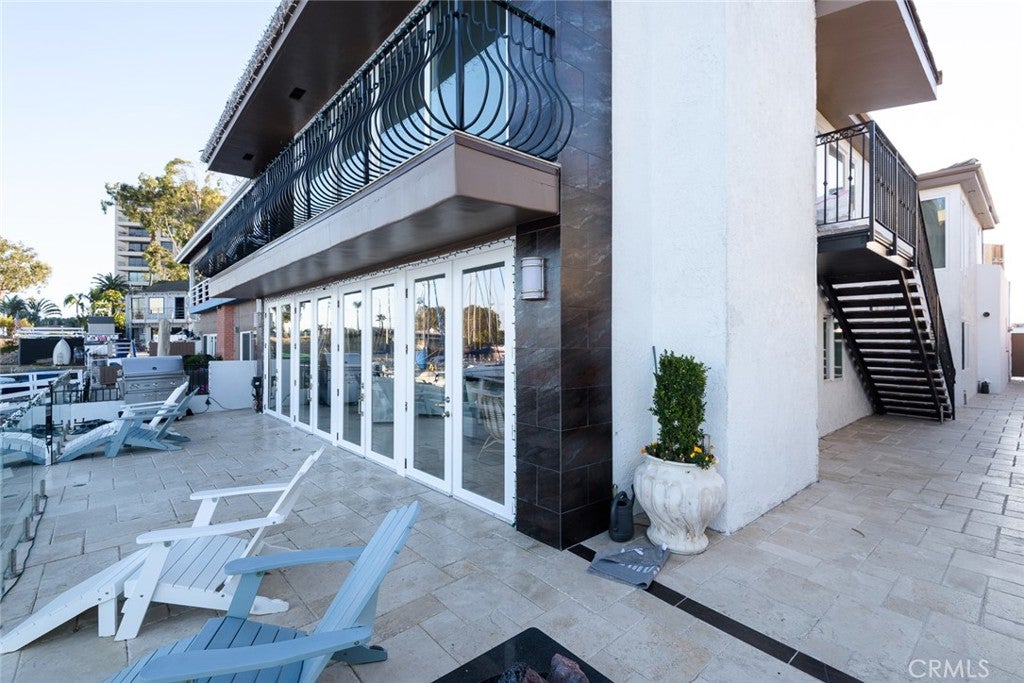 Newport Beach, California, 92663, United States, ,5 BathroomsBathrooms,Residential,Active,1762822