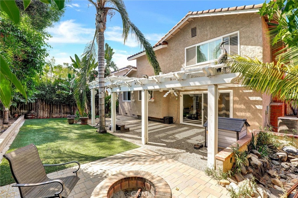 Lake Forest, California, 92630, United States, 4 Bedrooms Bedrooms, ,3 BathroomsBathrooms,Residential,Active,1953694