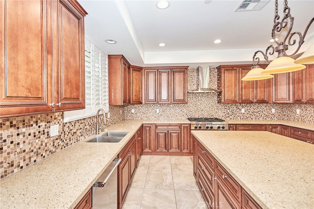 Alhambra, California, 91801, United States, 4 Bedrooms Bedrooms, ,4 BathroomsBathrooms,Residential,Active,1934800