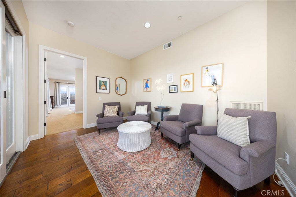 Temecula, California, 92592, United States, 5 Bedrooms Bedrooms, ,4 BathroomsBathrooms,Residential,Active,1970960