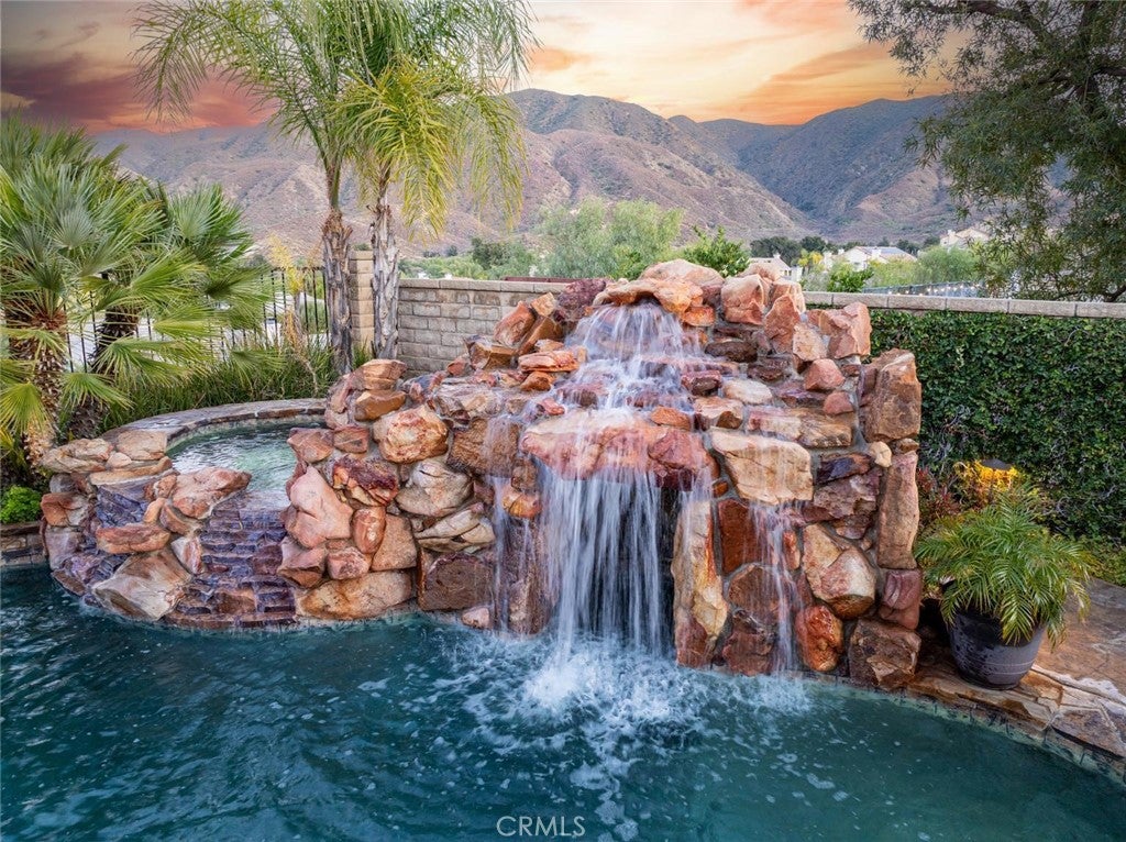 Canyon Country, California, 91387, United States, 5 Bedrooms Bedrooms, ,6 BathroomsBathrooms,Residential,Active,1914828