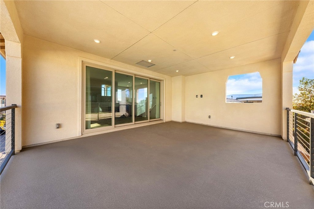 Irvine, California, 92618, United States, 3 Bedrooms Bedrooms, ,3 BathroomsBathrooms,Residential,Active,2006869