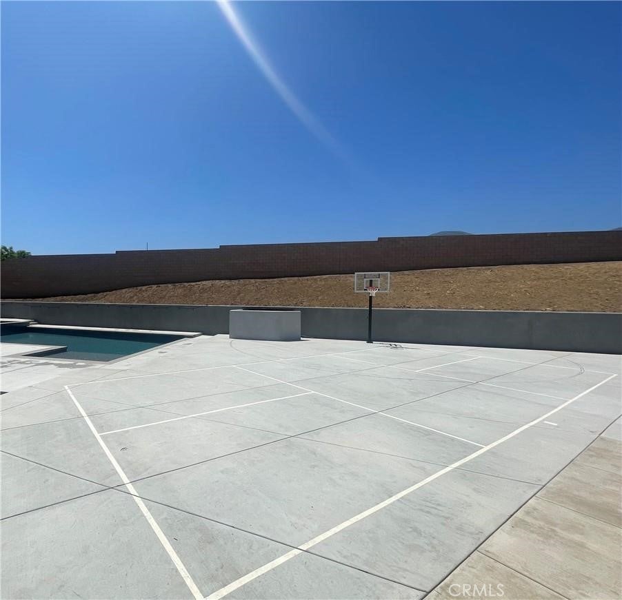 Corona, California, 92881, United States, 8 Bedrooms Bedrooms, ,9 BathroomsBathrooms,Residential,Active,1902941