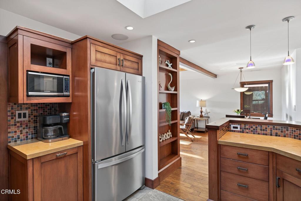 Oxnard, California, 93035, United States, 4 Bedrooms Bedrooms, ,3 BathroomsBathrooms,Residential,Active,1919384