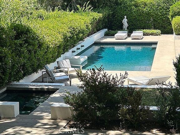 Pasadena, California, 91105, United States, 3 Bedrooms Bedrooms, ,3 BathroomsBathrooms,Residential,Active,2027742