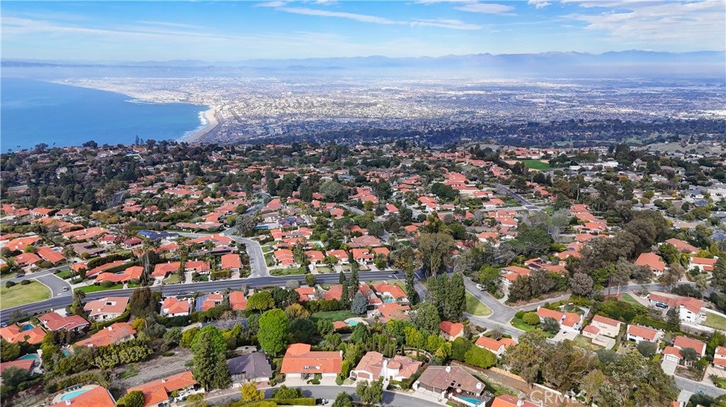 Palos Verdes Estates, California, 90274, United States, 3 Bedrooms Bedrooms, ,4 BathroomsBathrooms,Residential,Active,2016695