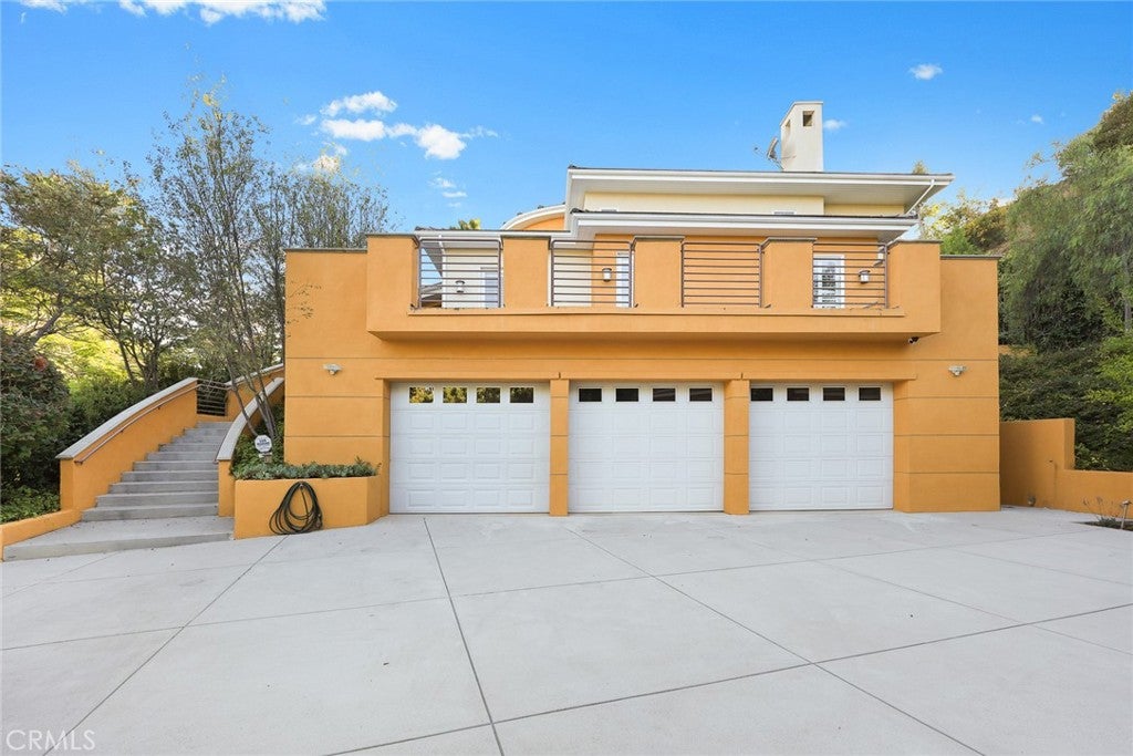 South Pasadena, California, 91030, United States, 4 Bedrooms Bedrooms, ,5 BathroomsBathrooms,Residential,Active,1968417