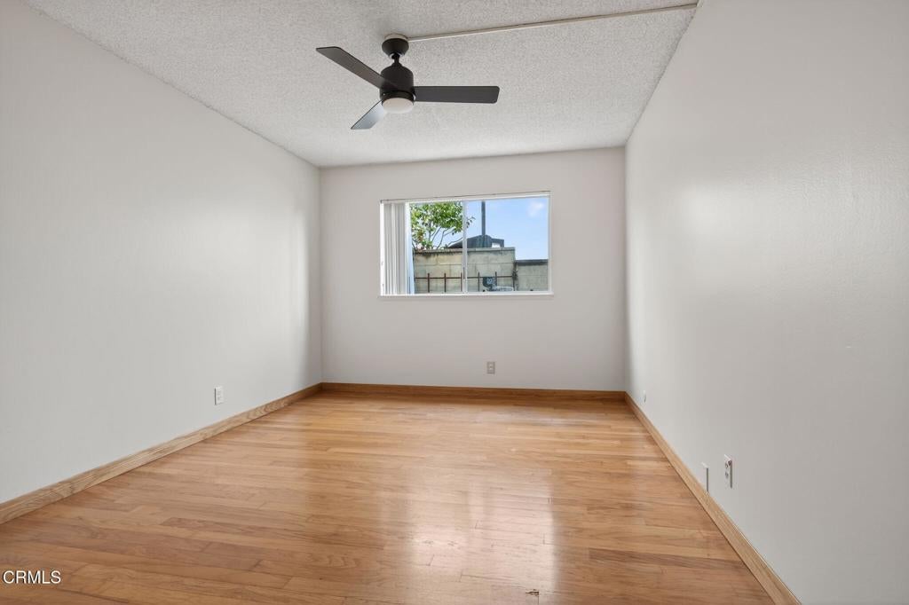 Ventura, California, 93001, United States, 5 Bedrooms Bedrooms, ,3 BathroomsBathrooms,Residential,Active,1922272