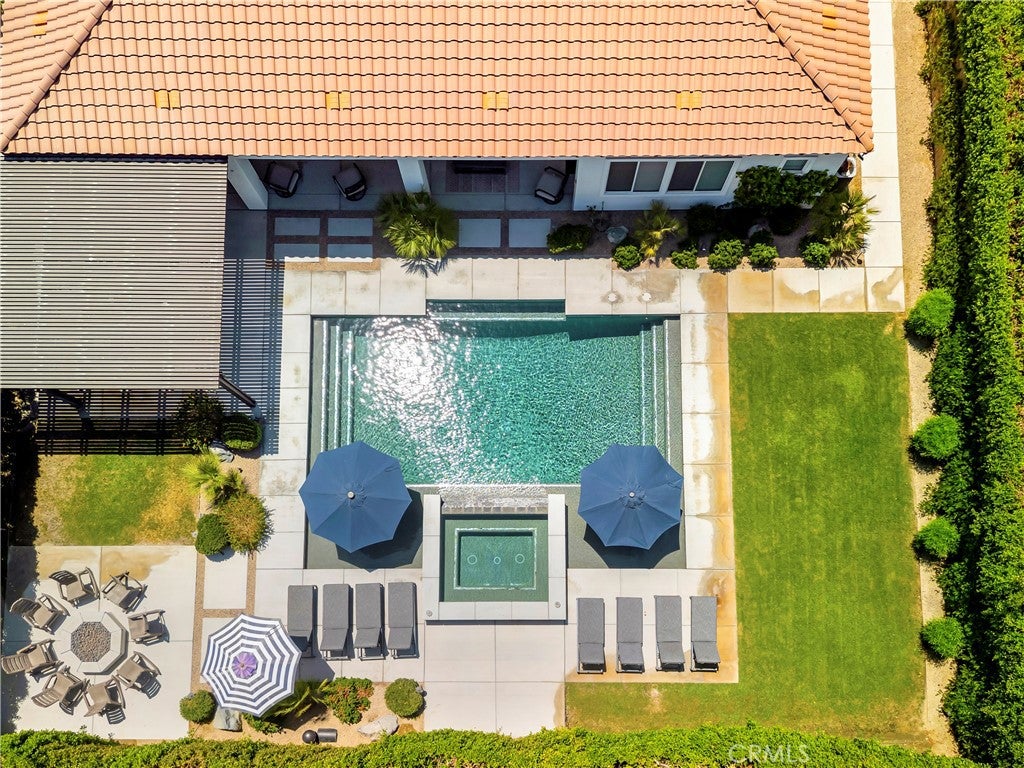 Indio, California, 92201, United States, 6 Bedrooms Bedrooms, ,5 BathroomsBathrooms,Residential,Active,1880350