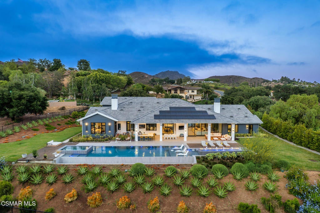 Thousand Oaks, California, 91362, United States, 5 Bedrooms Bedrooms, ,7 BathroomsBathrooms,Residential,Active,1900211