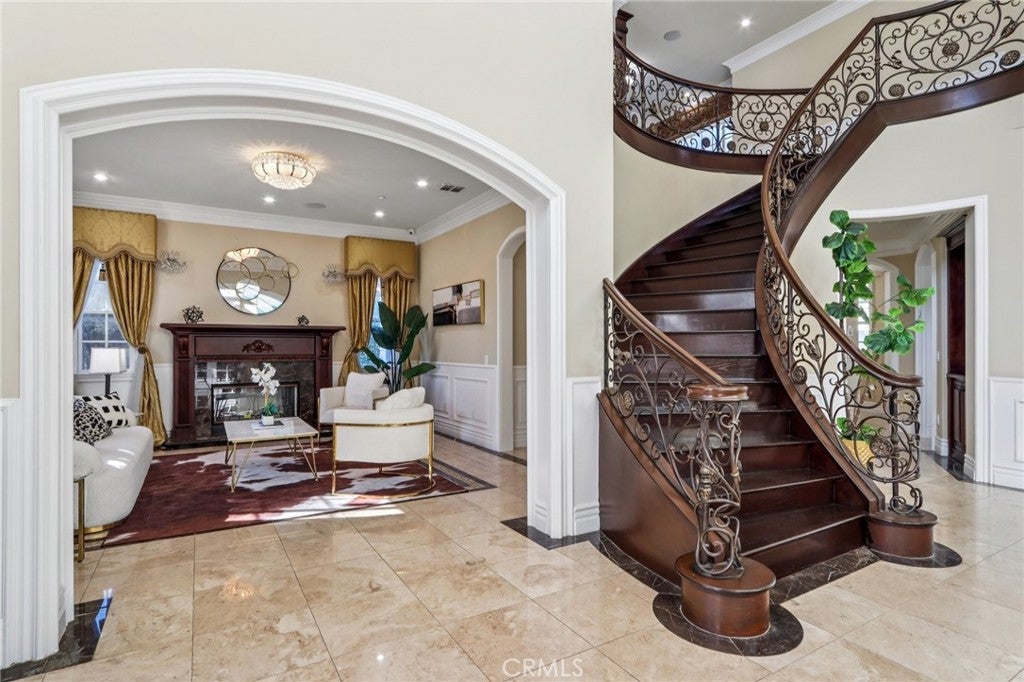 Arcadia, California, 91007, United States, 6 Bedrooms Bedrooms, ,7 BathroomsBathrooms,Residential,Active,2001357