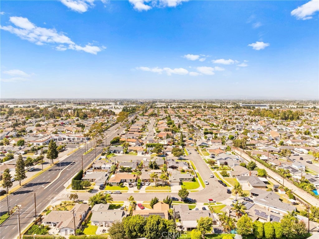 Garden Grove, California, 92845, United States, 4 Bedrooms Bedrooms, ,2 BathroomsBathrooms,Residential,Active,1915046