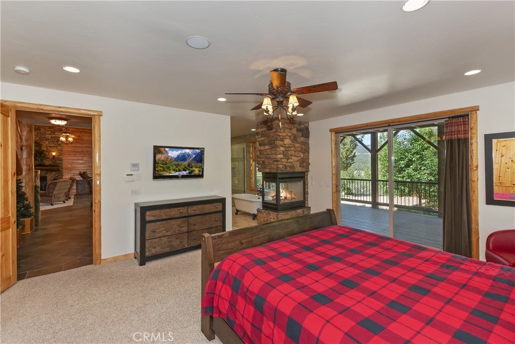 Big Bear Lake, California, 92315, United States, 4 Bedrooms Bedrooms, ,4 BathroomsBathrooms,Residential,Active,1905113