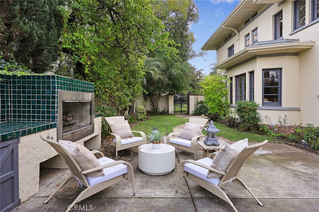 928 S El Molino Ave – image 48