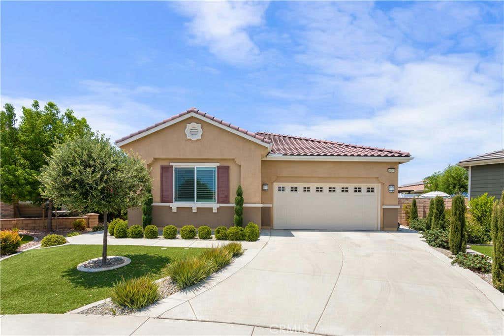 26584 OPALESCENT DR, MENIFEE, CA 92584, photo 1 of 52