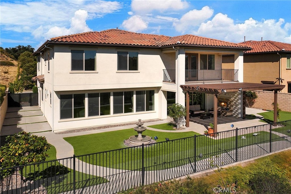 Chino Hills, California, 91709, United States, 5 Bedrooms Bedrooms, ,6 BathroomsBathrooms,Residential,Active,1986885