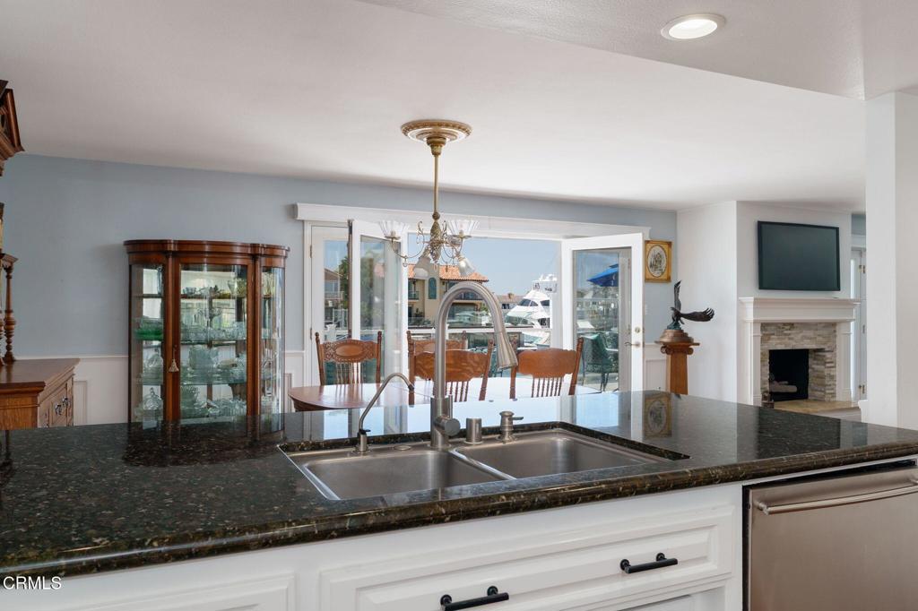 Oxnard, California, 93035, United States, ,4 BathroomsBathrooms,Residential,Active,1841320