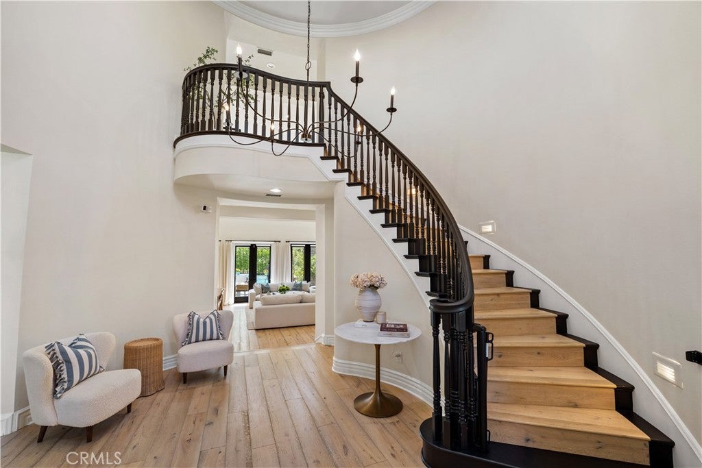 Canyon Country, California, 91387, United States, 4 Bedrooms Bedrooms, ,5 BathroomsBathrooms,Residential,Active,1829894