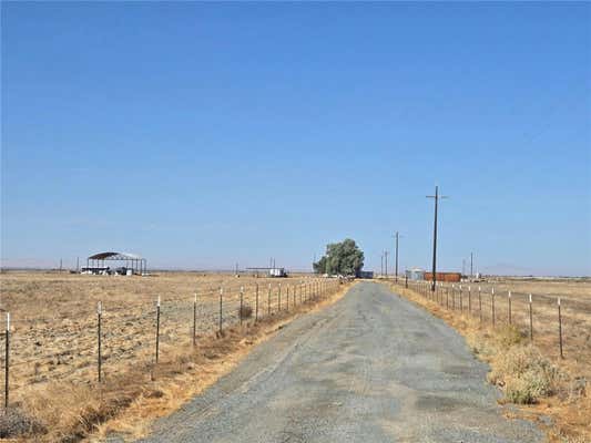 12877 CORCORAN RD, WASCO, CA 93280, photo 3 of 75