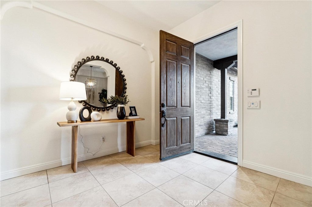 Canyon Country, California, 91387, United States, 3 Bedrooms Bedrooms, ,4 BathroomsBathrooms,Residential,Active,2015235