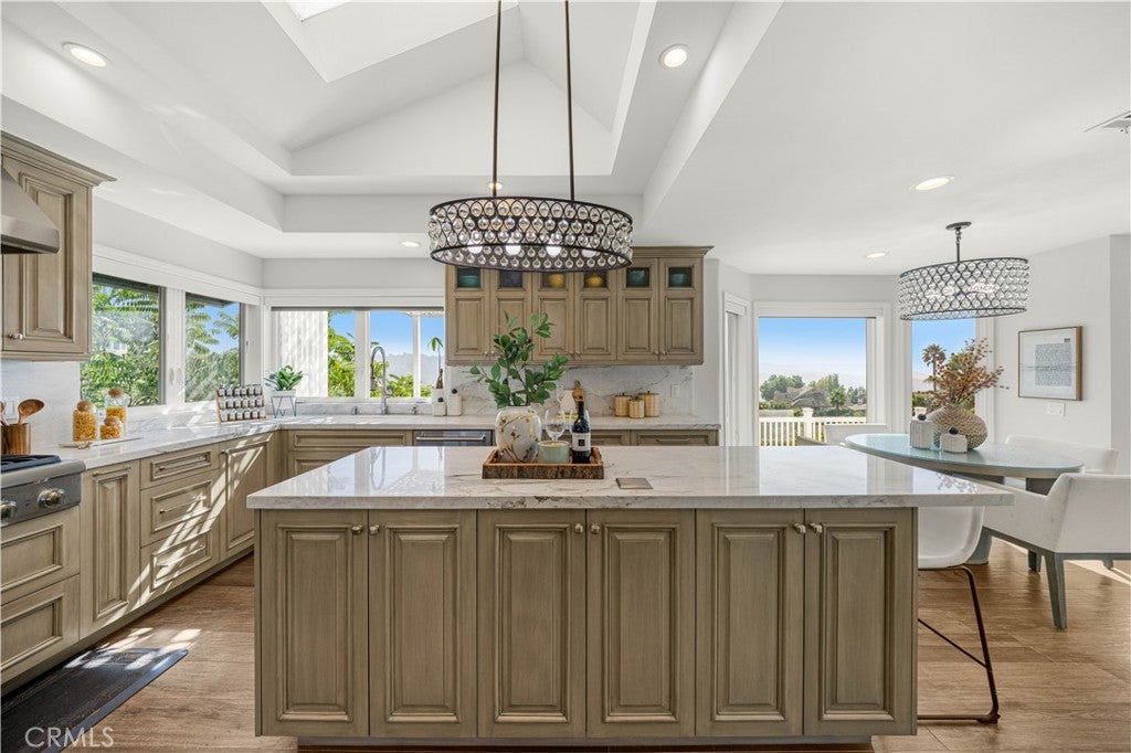 Diamond Bar, California, 91765, United States, 5 Bedrooms Bedrooms, ,4 BathroomsBathrooms,Residential,Active,2006856