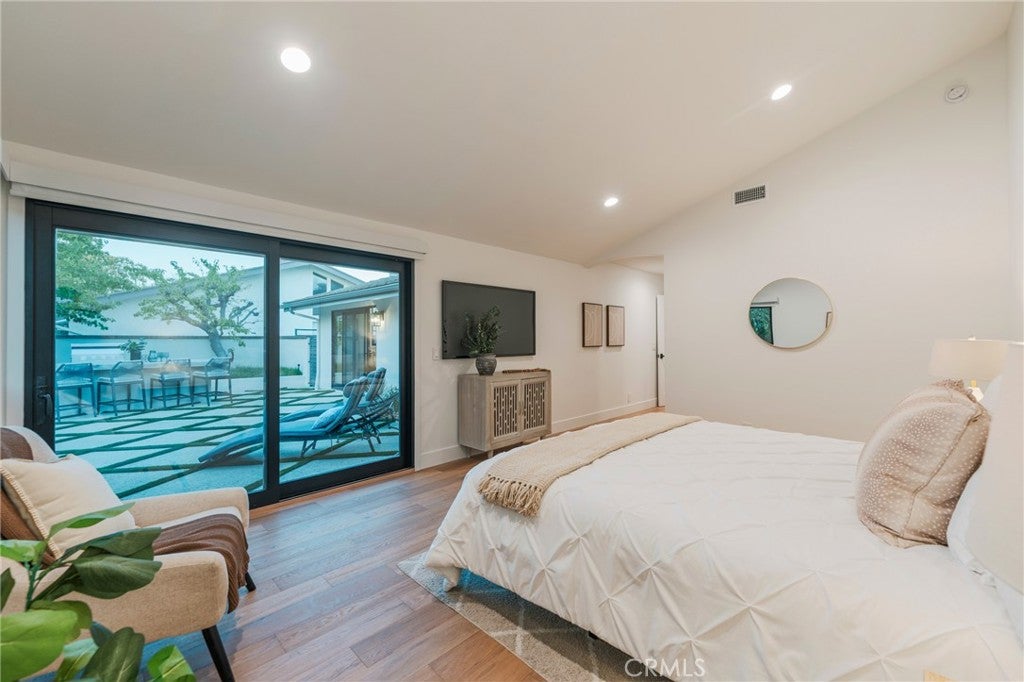 Corona Del Mar, California, 92625, United States, 3 Bedrooms Bedrooms, ,2 BathroomsBathrooms,Residential,Active,2008348