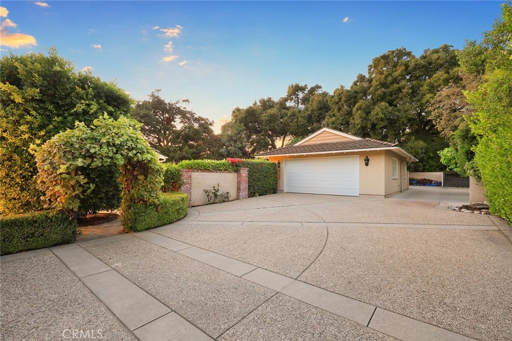 Arcadia, California, 91006, United States, 5 Bedrooms Bedrooms, ,6 BathroomsBathrooms,Residential,Active,1907985