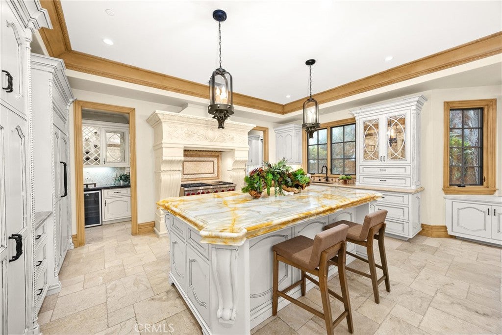 Arcadia, California, 91007, United States, 4 Bedrooms Bedrooms, ,5 BathroomsBathrooms,Residential,Active,2015840