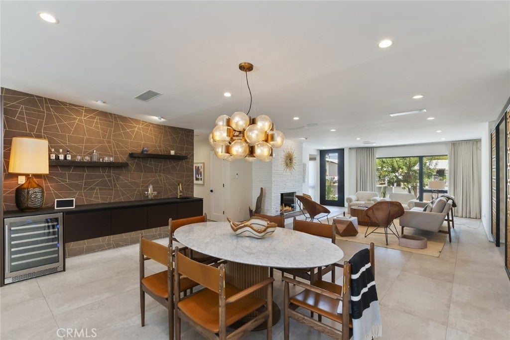 Palm Springs, California, 92264, United States, 4 Bedrooms Bedrooms, ,5 BathroomsBathrooms,Residential,Active,1999334