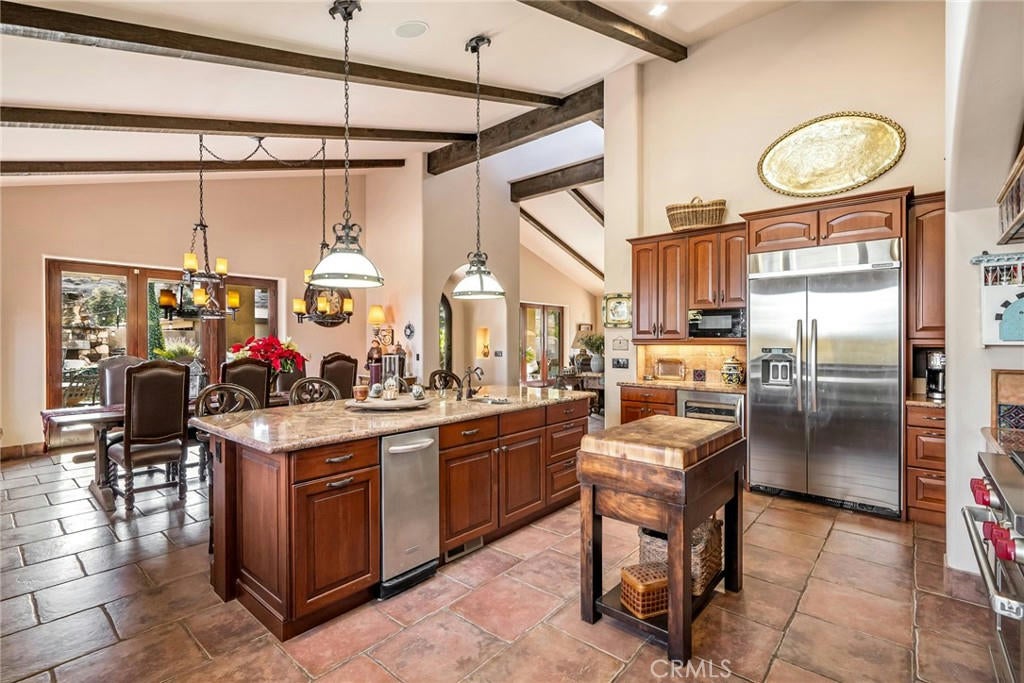 Paso Robles, California, 93446, United States, ,6 BathroomsBathrooms,Residential,Active,1769488