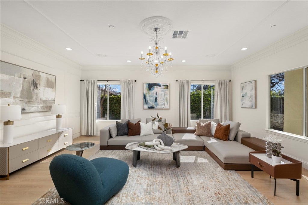 Arcadia, California, 91007, United States, 5 Bedrooms Bedrooms, ,6 BathroomsBathrooms,Residential,Active,2015474