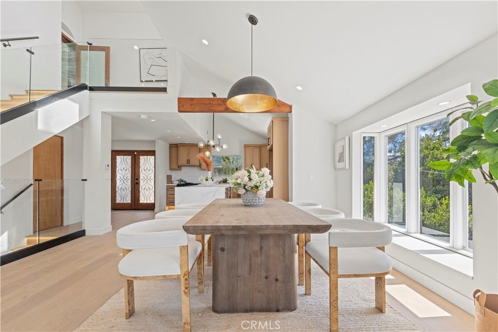 Los Angeles, California, 90046, United States, 3 Bedrooms Bedrooms, ,4 BathroomsBathrooms,Residential,Active,1862862