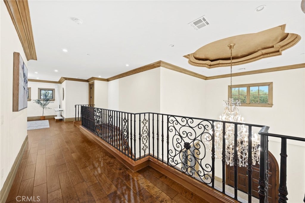 Arcadia, California, 91007, United States, 4 Bedrooms Bedrooms, ,5 BathroomsBathrooms,Residential,Active,2015840