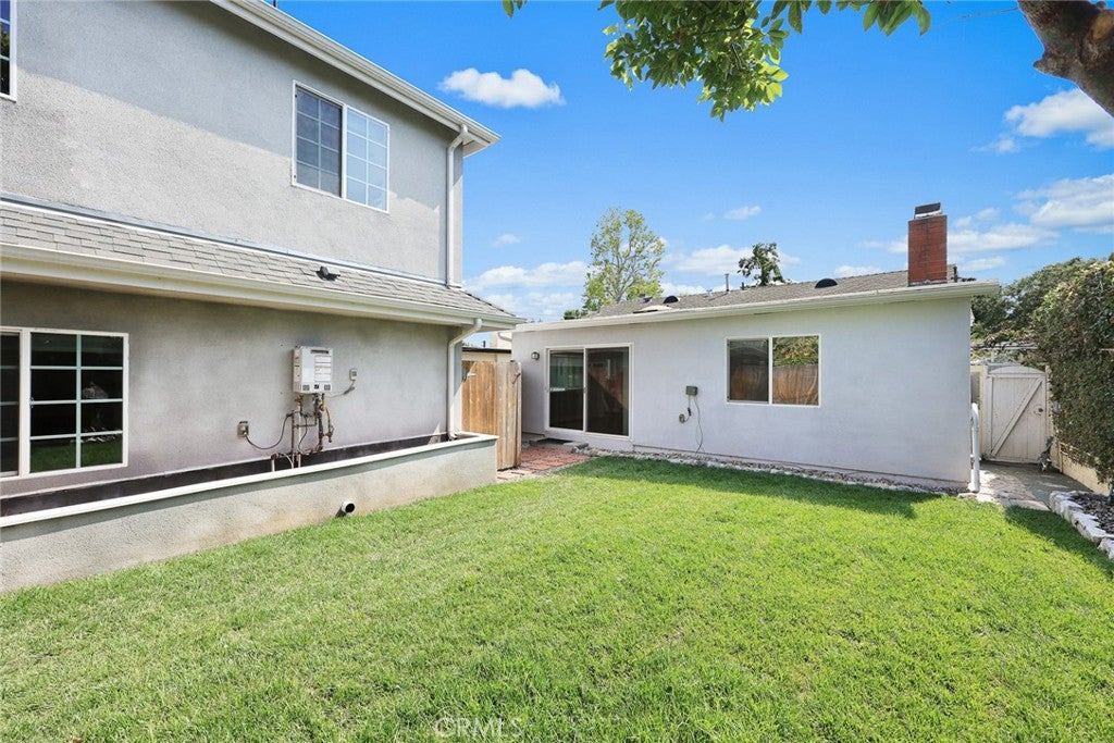 Los Angeles, California, 90034, United States, 5 Bedrooms Bedrooms, ,5 BathroomsBathrooms,Residential,Active,1899242
