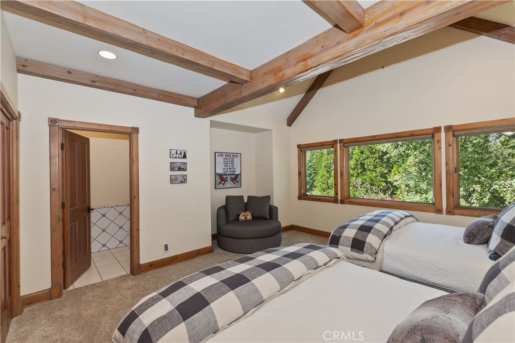 Lake Arrowhead, California, 92352, United States, 4 Bedrooms Bedrooms, ,5 BathroomsBathrooms,Residential,Active,1897983