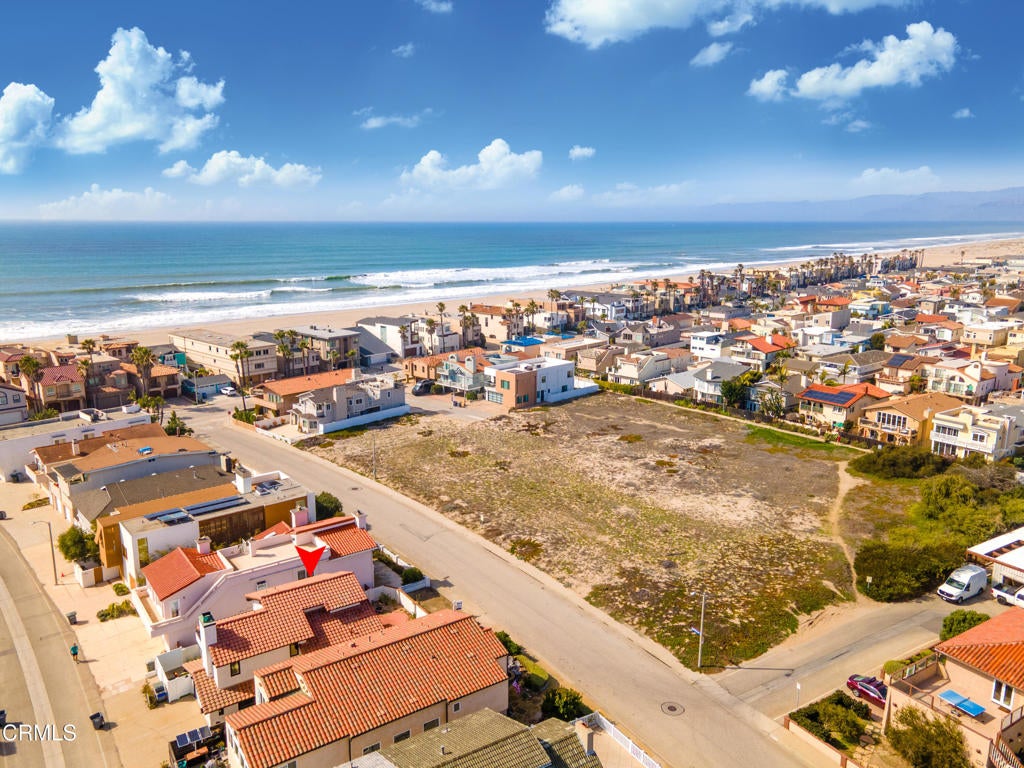 Oxnard, California, 93035, United States, 3 Bedrooms Bedrooms, ,3 BathroomsBathrooms,Residential,Active,1798066