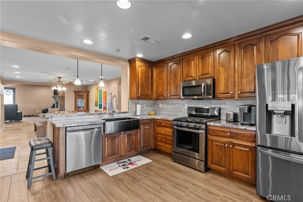 Palmdale, California, 93551, United States, ,4 BathroomsBathrooms,Residential,Active,1852745